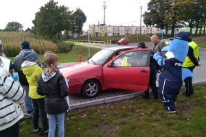 Policjanci zatrzymali pojazd, którego kierowca wykazał się wzorową postawą