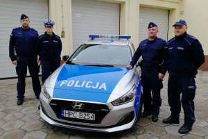 Od lewej: st. sierż. Radowsław Madeja, nadkom. Sylwia Gladyszew, sierż. Krzysztof Tański oraz asp. Krzysztof Kruczkowski