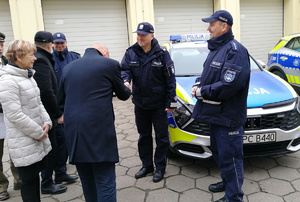 Komendant policji w Świeciu dziękuje Wójtowi Gminy w Drzycimiu