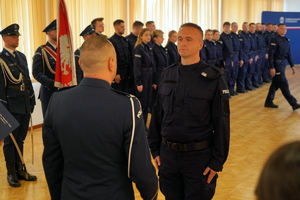 Komendant Wojewódzki Policji w Bydgoszczy gratuluje policjantowi