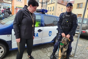 Policjanci z komendy w Świeciu i podległych jednostek, podczas 33. Finału Wielkiej Orkiestry Świątecznej Pomocy w Nowem