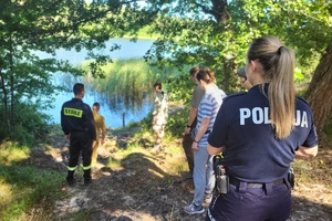 Służby mundurowe podczas kontroli obozów harcerskich