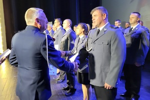 Uroczysta zbiórka z okazji Święta Policji w powiecie świeckim