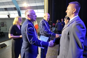 Uroczysta zbiórka z okazji Święta Policji w powiecie świeckim