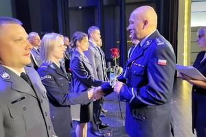 Uroczysta zbiórka z okazji Święta Policji w powiecie świeckim