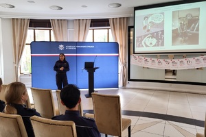 Wykłady i warsztaty podczas konferencji szkoleniowej dla policjantów i innych instytucji pomocowych