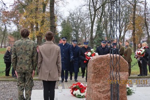 Uroczyste obchody Święta Niepodległości z udziałem policyjnej delegacji