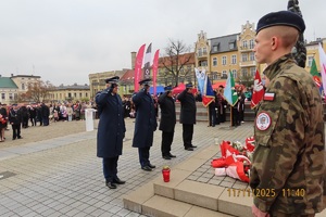 Uroczyste obchody Święta Niepodległości z udziałem policyjnej delegacji