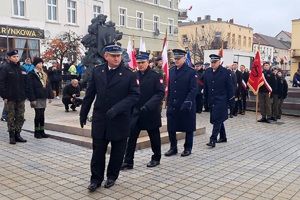 Uroczyste obchody Święta Niepodległości z udziałem policyjnej delegacji