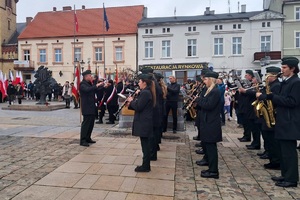 Uroczyste obchody Święta Niepodległości z udziałem policyjnej delegacji