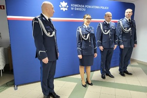 insp. Małgorzata Jorka Zastępca Komendanta Wojewódzkiego Policji w Bydgoszczy, insp. Marek Mitura Komendant Powiatowy Policji w Świeciu, nadkom. Krzysztof siwa Komendant Powiatowy Policji w Aleksandrowie Kujawskim, podinsp. Marcin Karwat p.o. Pierwszego  Zastępcy Komendanta Powiatowego Policji w Świeciu